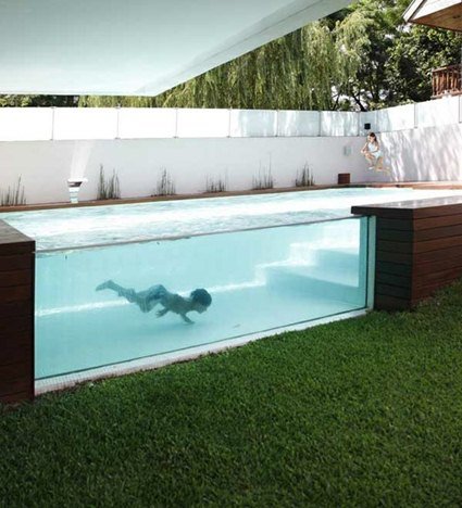 piscina-pared-cristal-1