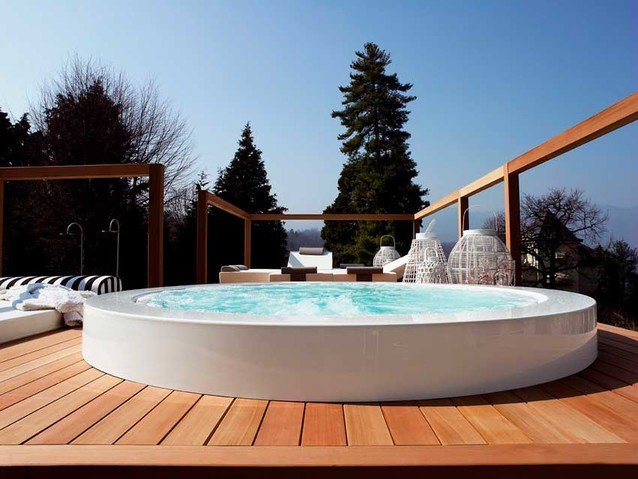 jacuzzi-10a-a